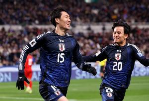 久保建英：期待日本队更上一层楼，现在的我们变得更加自信配图