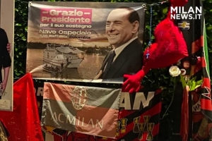 31年29冠!贝卢斯科尼去世三周年,米兰球迷们自发举行纪念活动配图