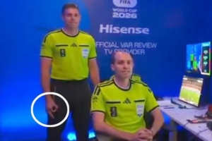 OK手势被指责种族主义!FIFA声明:经调查,裁判埃文斯没有违规配图